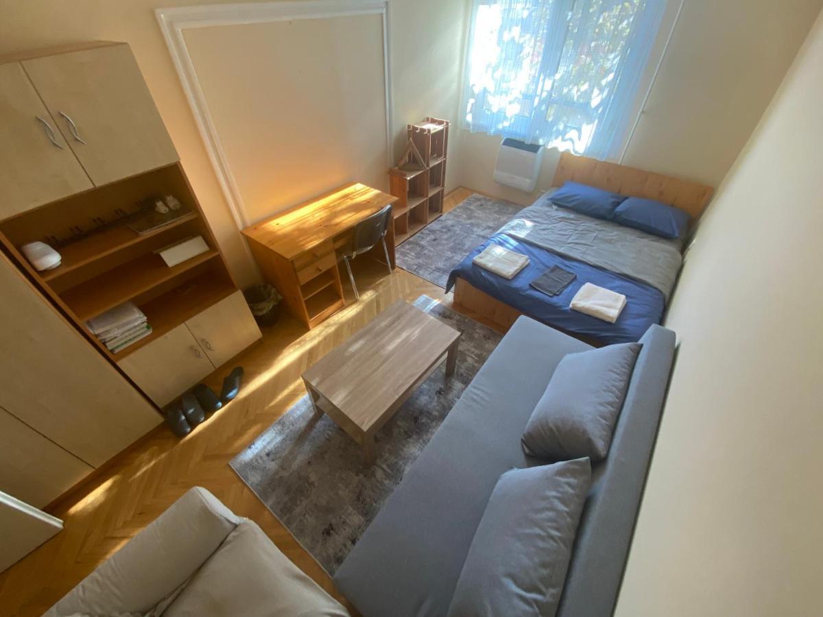 Oeguenc'S Apartment Szeged Luaran gambar