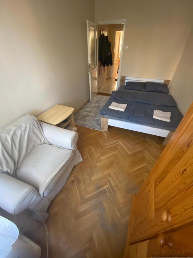Oeguenc'S Apartment Szeged Luaran gambar