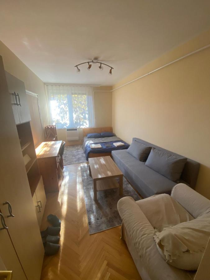 Oeguenc'S Apartment Szeged Luaran gambar